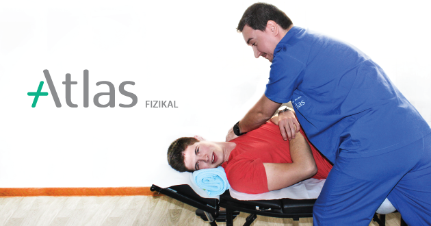 Chiropractic therapy and spinal traction – patient demonstration